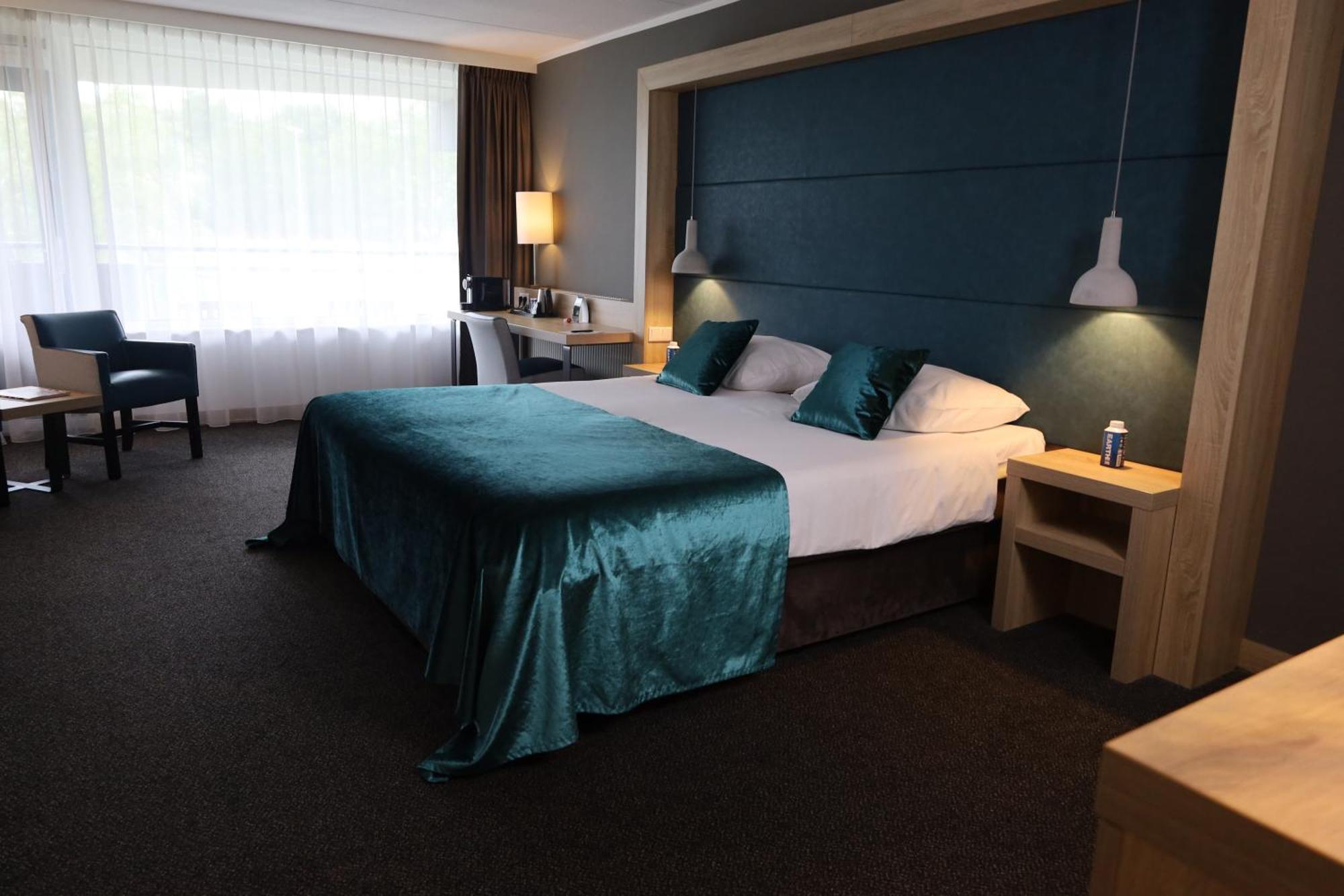 Van Der Valk Hotel Leusden - Amersfoort Екстериор снимка